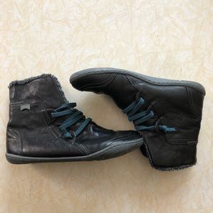 Camper PEU midboots